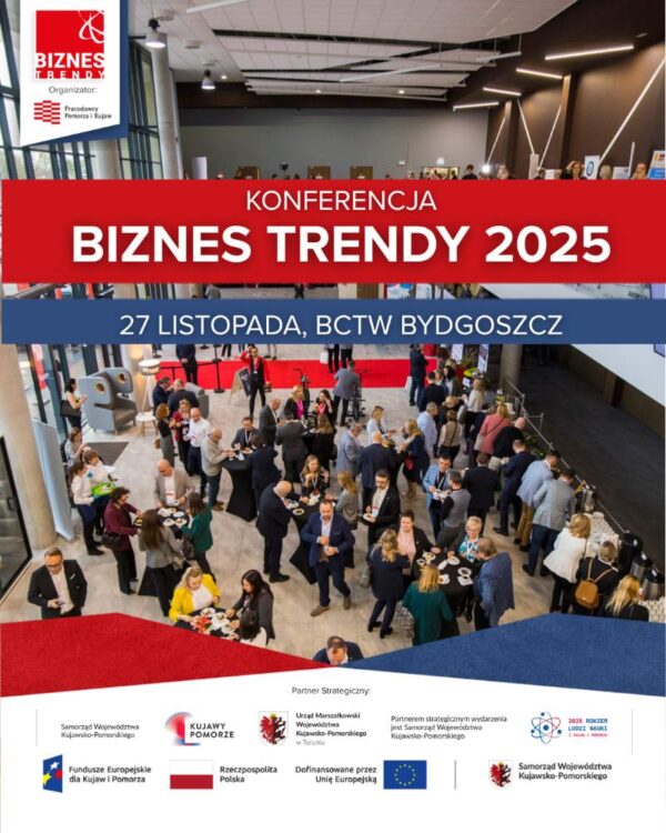 zdjęcie uczestników poprzedniej edycji rozmawiających ze sobą podczas sesji networkingowej